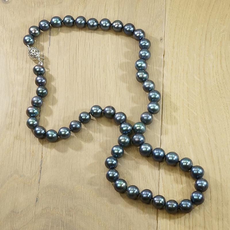 Deliciously Dark Iridescent Black Pearl Necklace