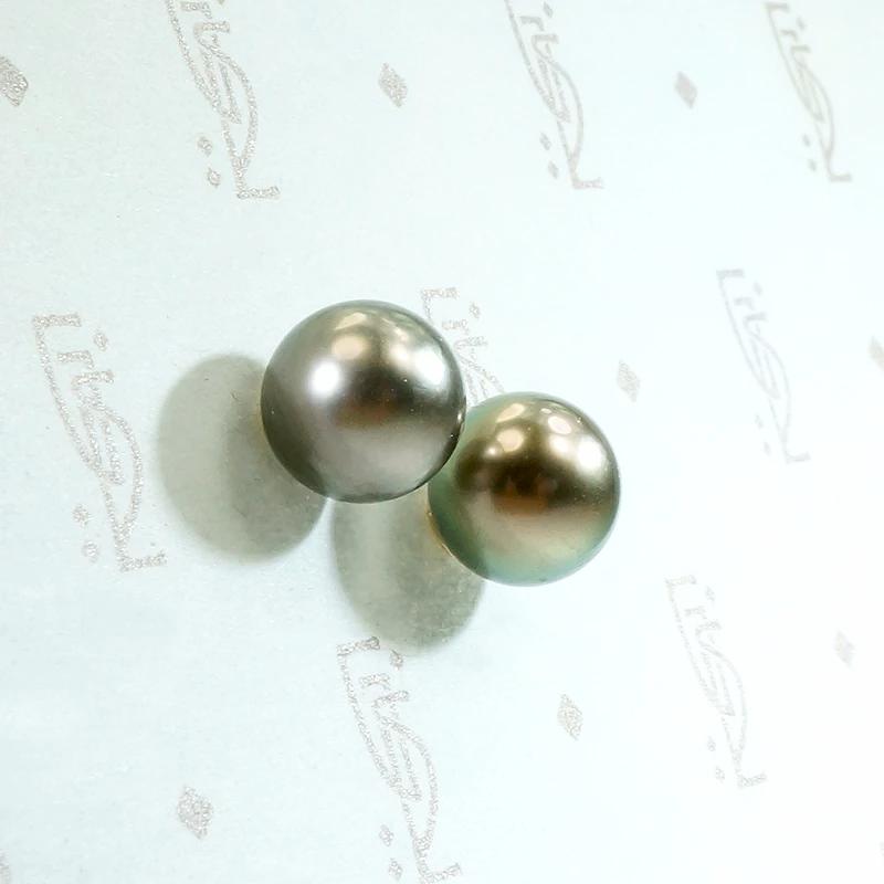 Decadent Dark Grey Pearl Studs in Gold