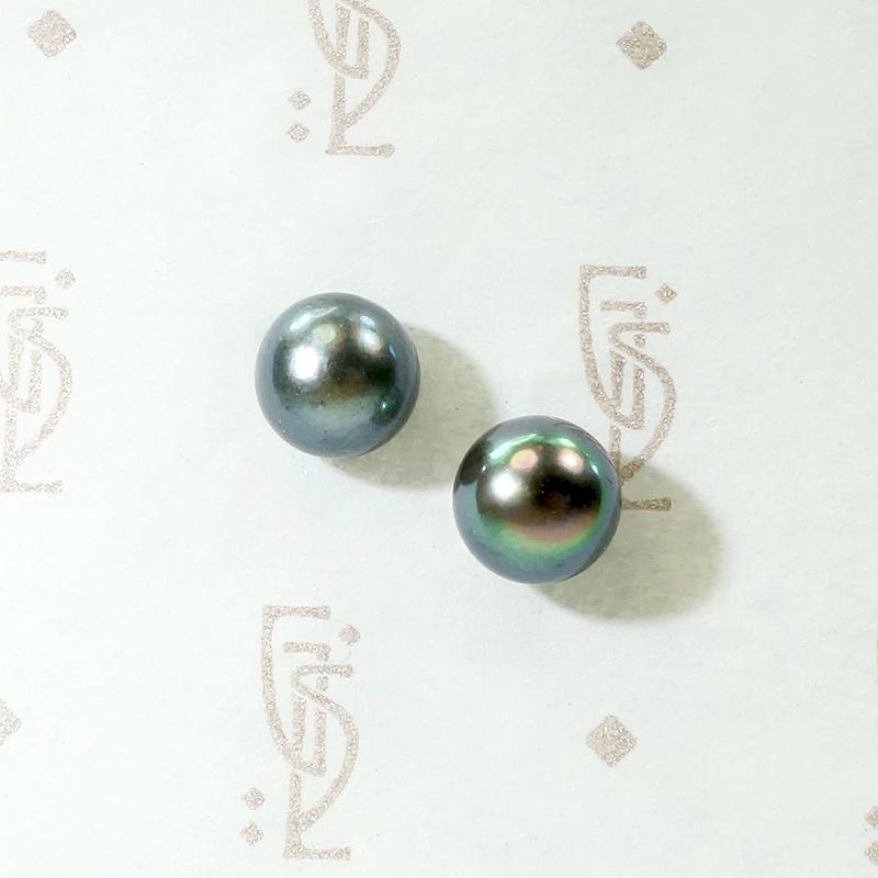 Peacock-Colored Tahitian Black Pearl Studs