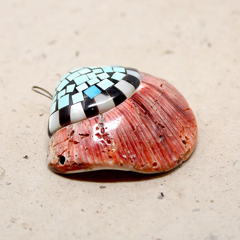Santo Domingo Mosaic Inlay Shell Pendant