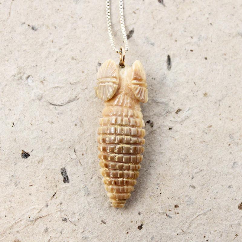 Little Hopi Corn Maiden Carved Shell Pendant