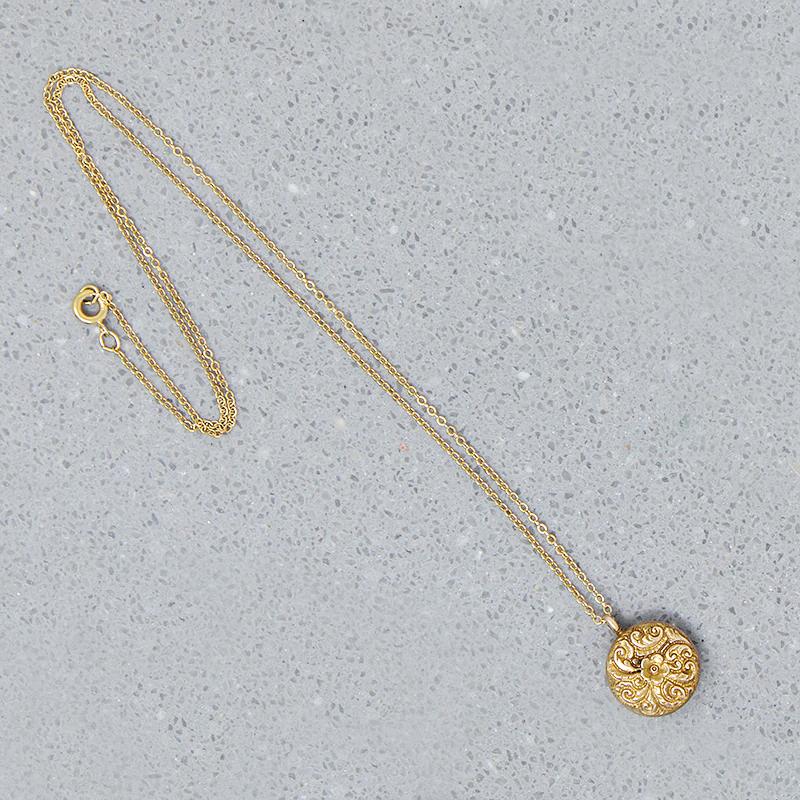 Engraved Victorian Pendant with Diamond Accent