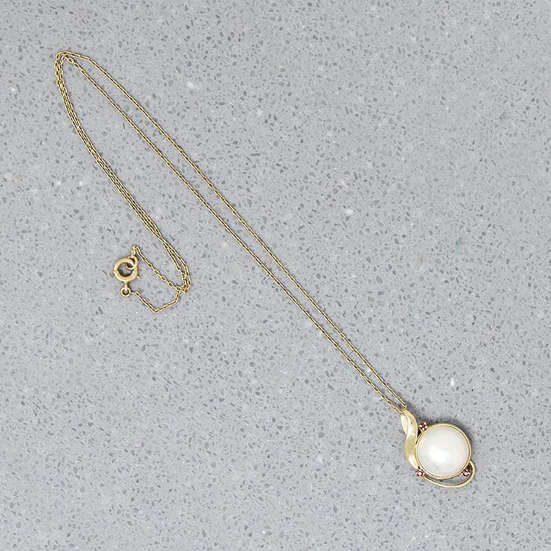Blushing Mabé Pearl & Ruby Pendant in Gold