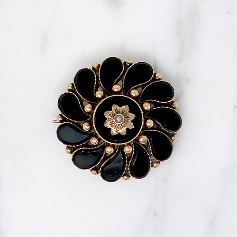 Beautifully Balanced Onyx & Gold Victorian Brooch