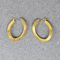 Curvy 18k Gold Vintage Hoops