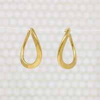 Curvy 18k Gold Vintage Hoops