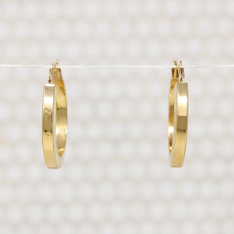 Classic 14k Gold Hoop Earrings