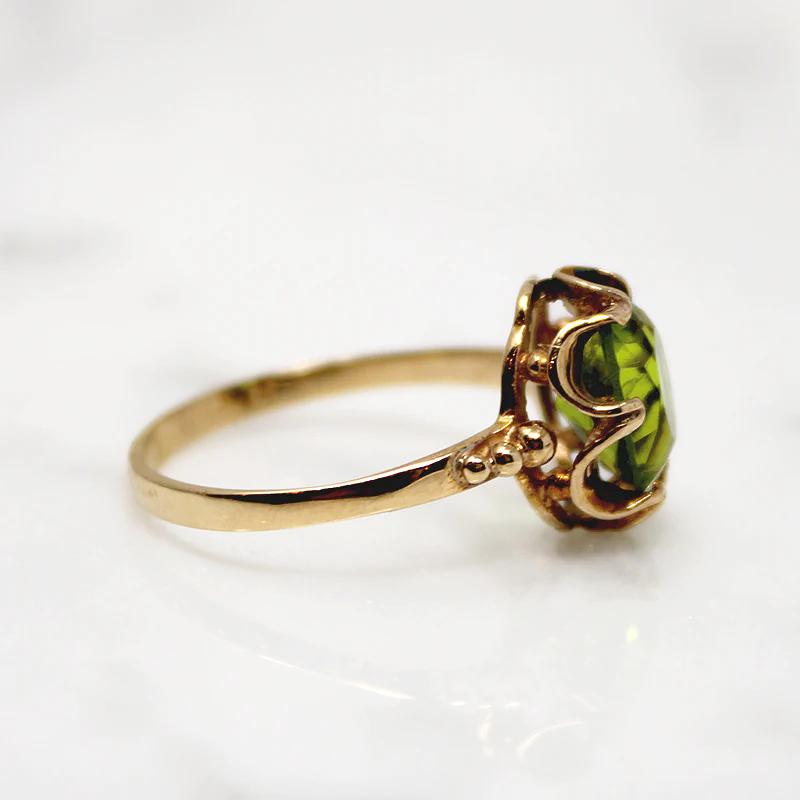 Summery Green Peridot in Flowery Ring