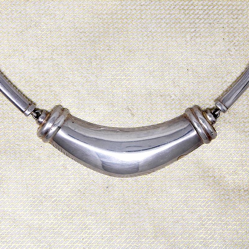 Sophisticated 1980s Sterling Silver Torc