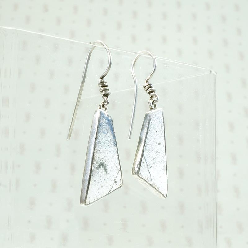 Rhomboid Silver Slab Earrings with Glowing Finish