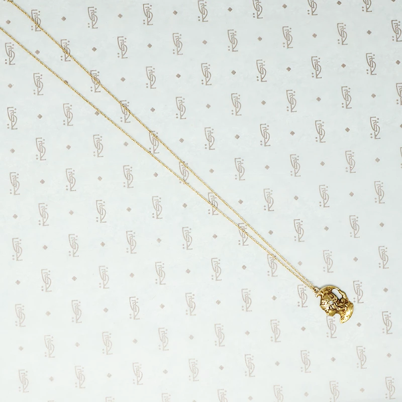 14k joan of arc in helment pendant