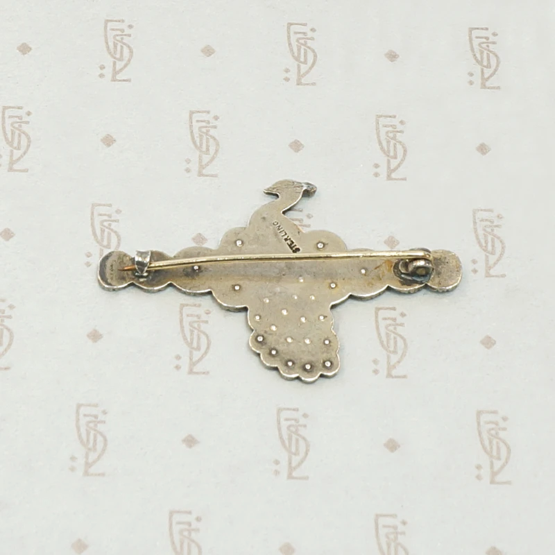 Pretty Peacock Pin