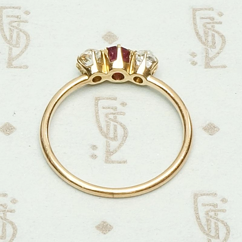 Late Victorian Three Stone Ring with Diamonds & Ruby, top view