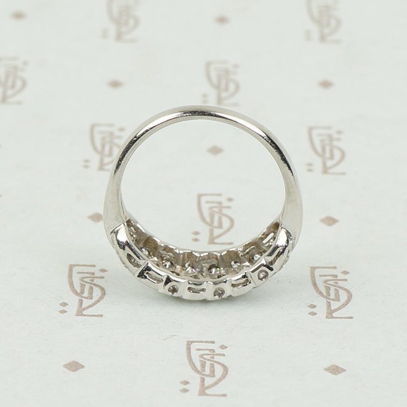 Sparkling Baguette and Round Diamond Band