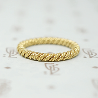 Luxe 18k Gold Rope Band
