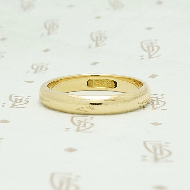 Substantial 1900s 18k Gold Wedding Band