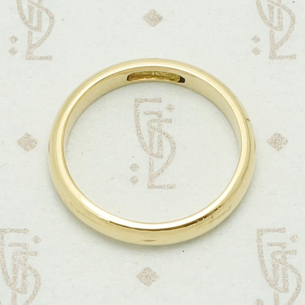Substantial 1900s 18k Gold Wedding Band