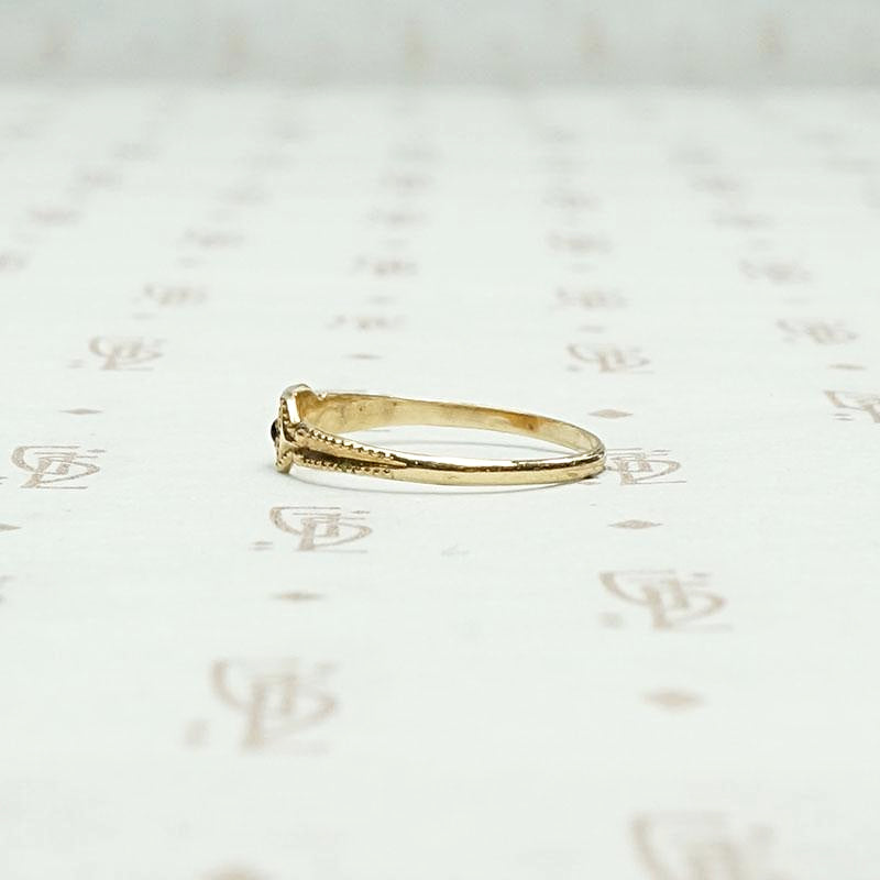 Rosy Gold  Ring with Cabochon Garnet
