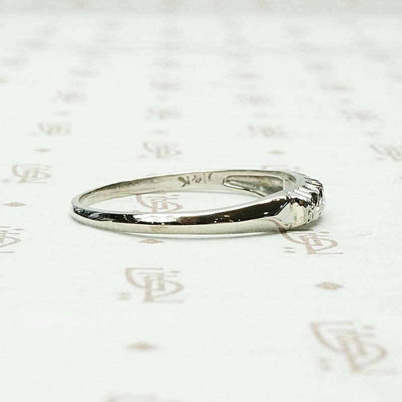 Romantic & Refined 1940s Diamond Wedding Band, side view