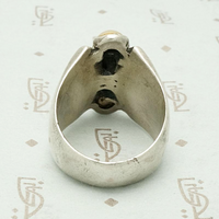 Dramatic & Graphic Two Toned Modernist Ring, back view