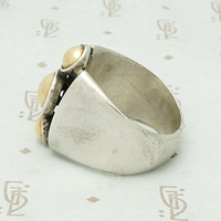 Dramatic & Graphic Two Toned Modernist Ring, side view