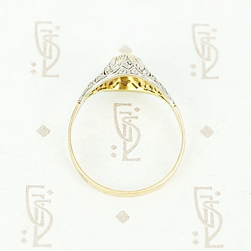 Sweet Edwardian Solitaire with Lovely Platinum Detail