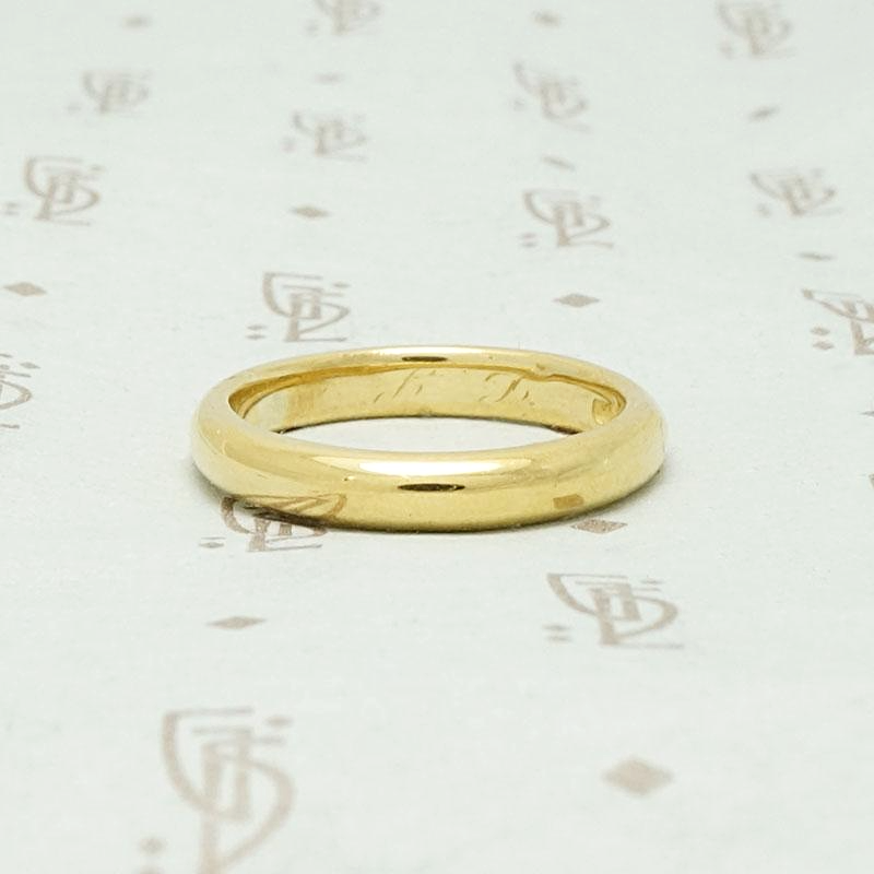 Heavy 22k Gold Band Circa 1900