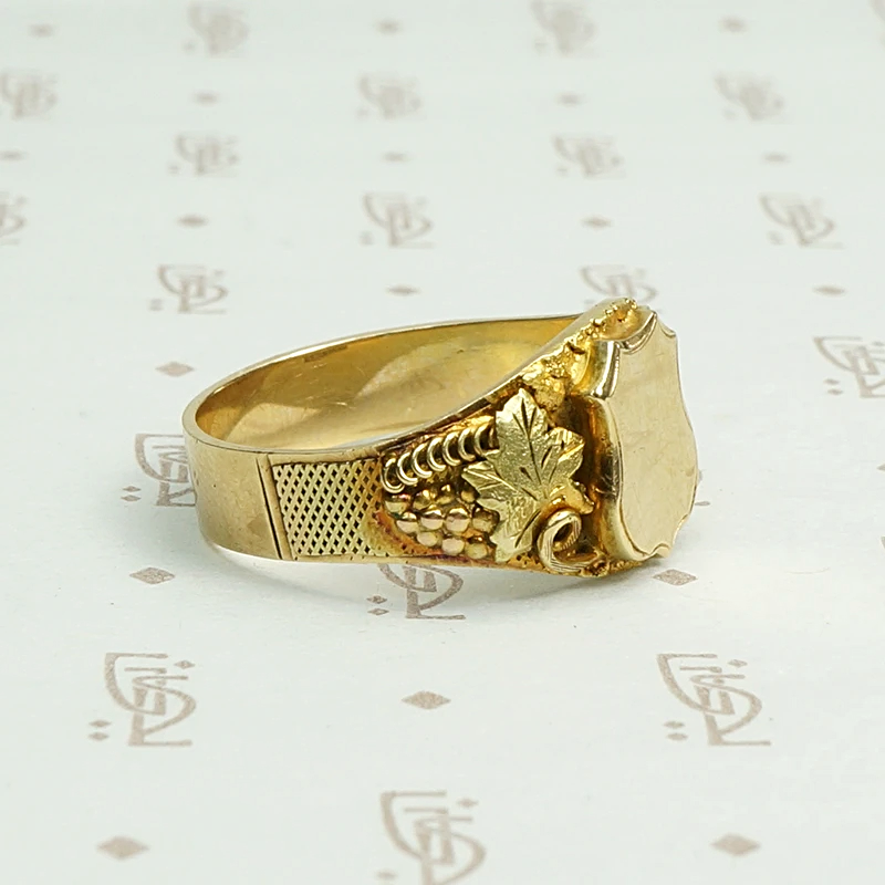 Exceptional Turn of the Century Signet Ring