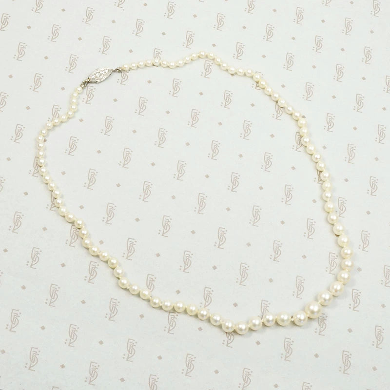 Graduated Pearl Necklace with Diamond Clasp