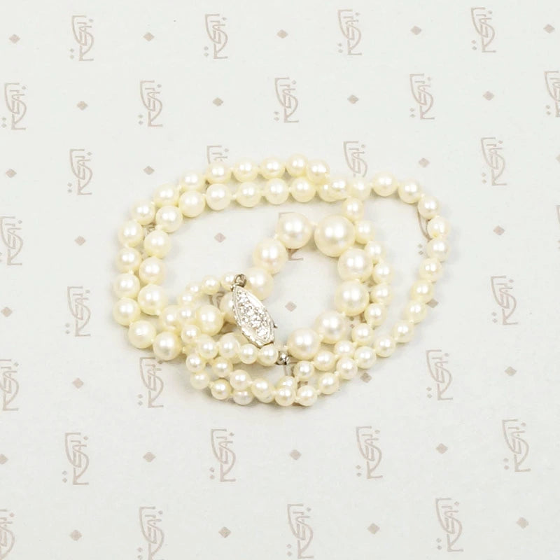 Graduated Pearl Necklace with Diamond Clasp