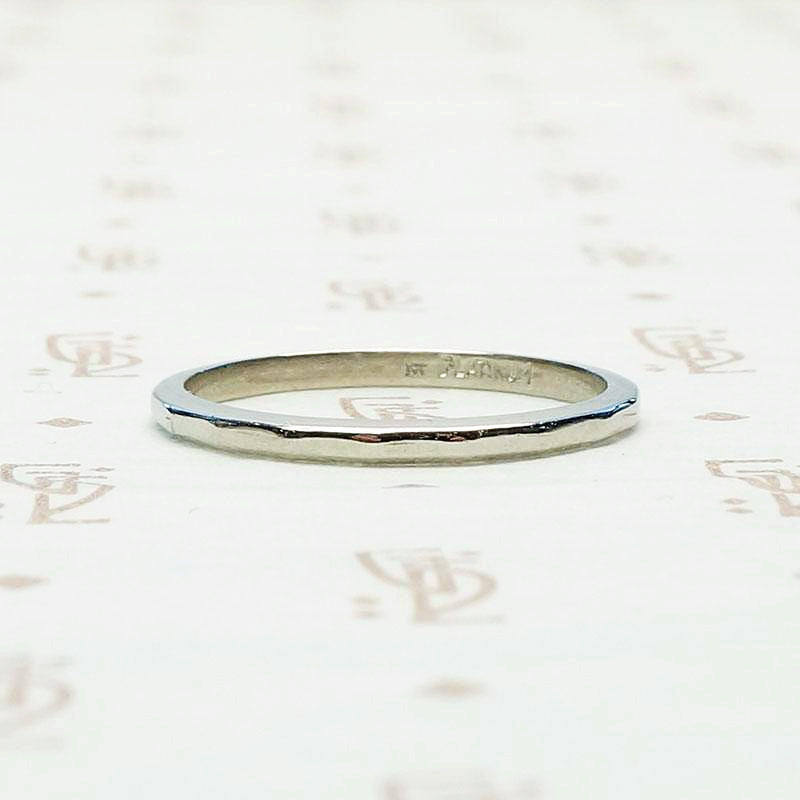 Retro Faceted Platinum Wedding Band