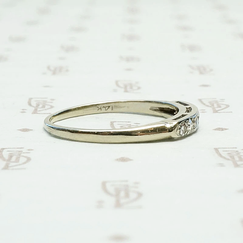 Seven Diamond White Gold Wedding Band