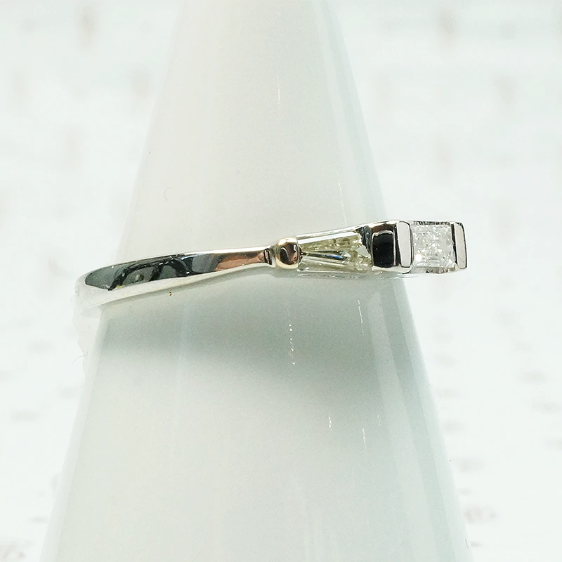 Mid Century Baguette Band in Fab Condition