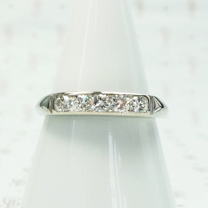 Refined Diamond Band in 18k White Gold
