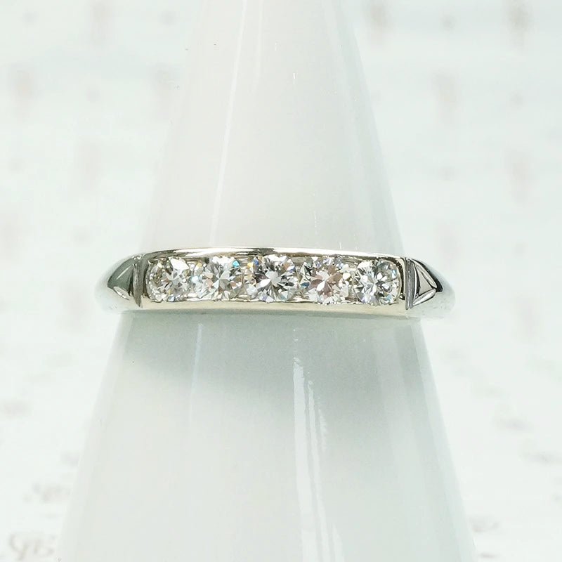 Refined Diamond Band in 18k White Gold