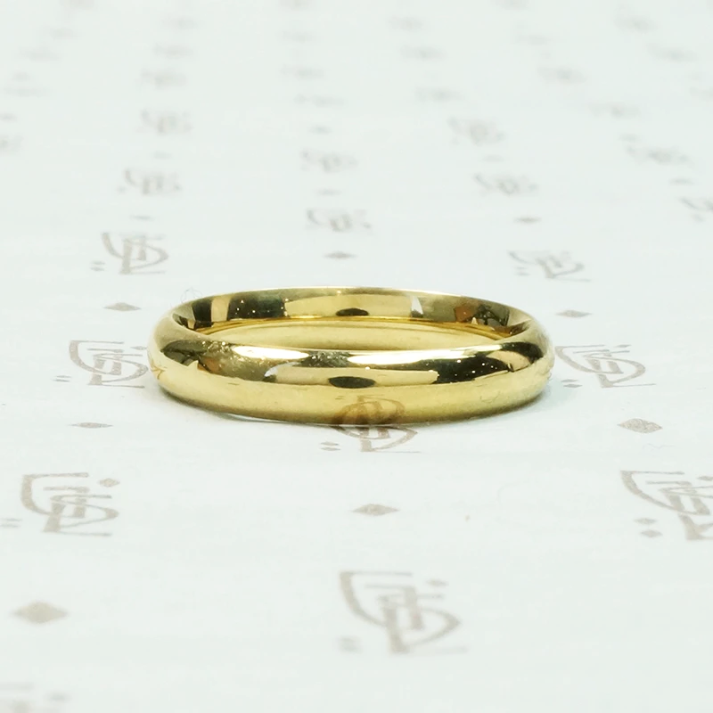 Excellent Quality European 18k Gold Band 
