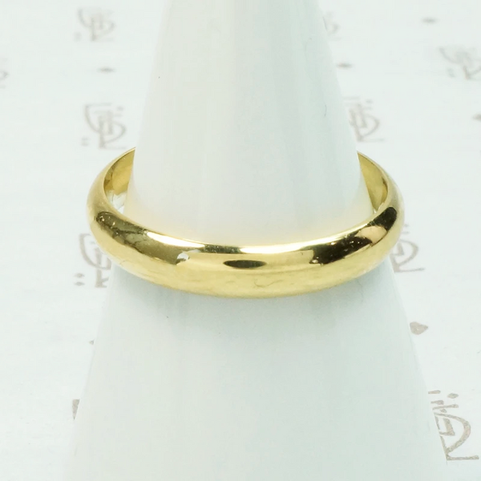 Excellent Quality European 18k Gold Band 