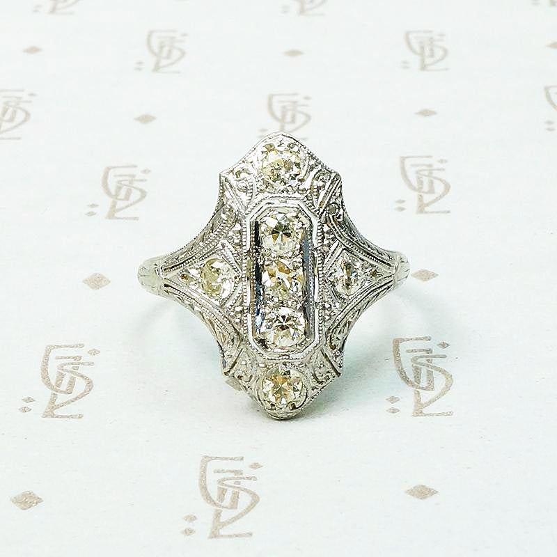 Exquisite Engraving Diamond Filigree Deco Ring