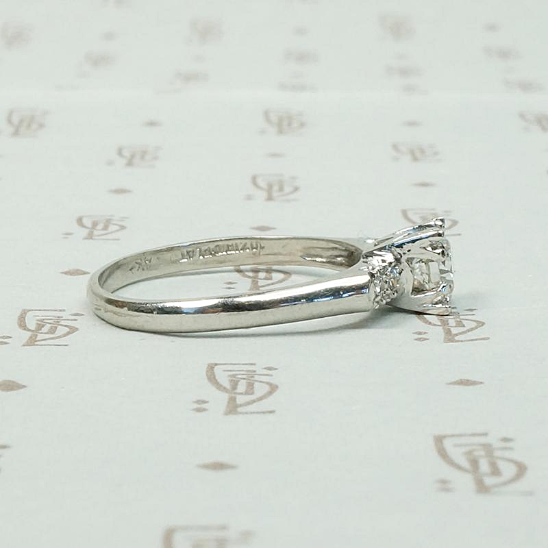 Timeless & Elegant Platinum Diamond Engagement Ring