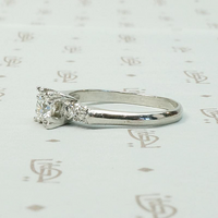 Timeless & Elegant Platinum Diamond Engagement Ring