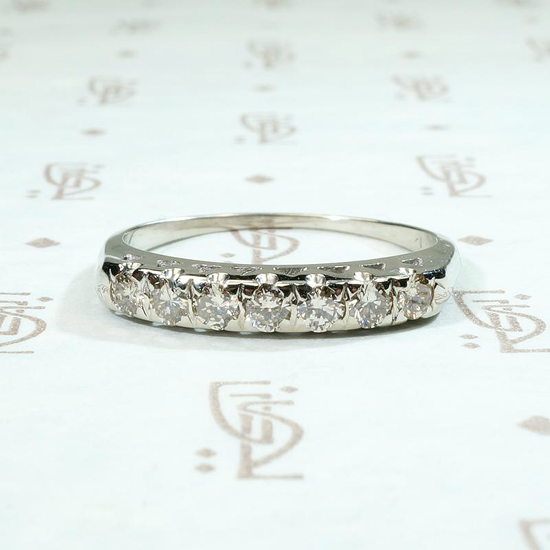 Timeless Seven Stone & White Gold Wedding Band