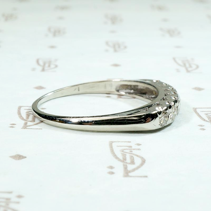 Timeless Seven Stone & White Gold Wedding Band