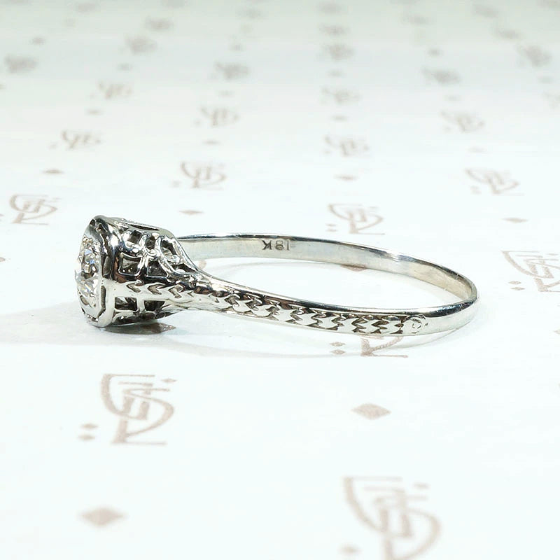 Sparkling Old European Cut Diamond Deco Solitaire