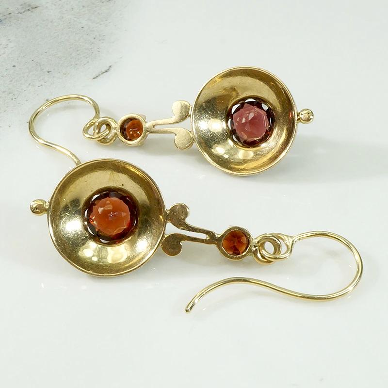 Wonderful 18k Gold & Garnet Victorian Earrings