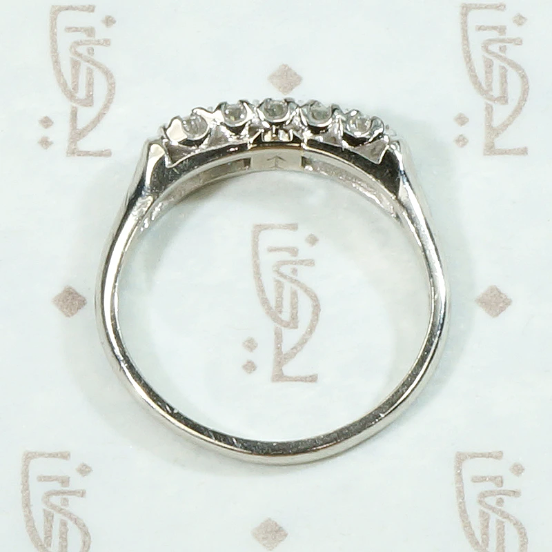 Gracefully Sculpted Diamond & Platinum Wedding Band