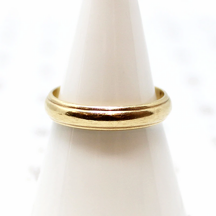 Glowing Half Round Band with Stepped Edges