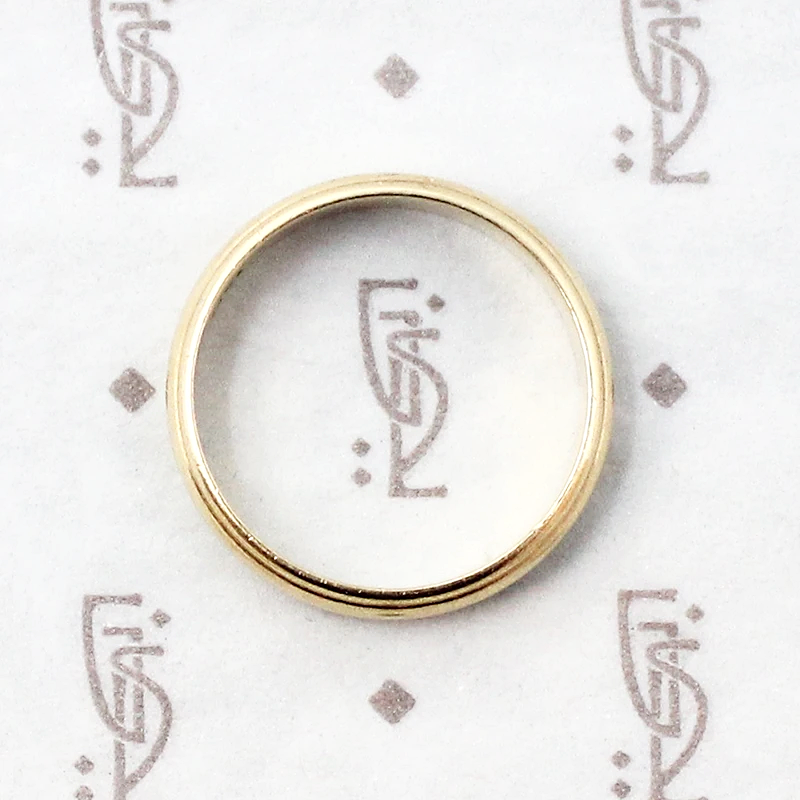 Glowing Half Round Band with Stepped Edges