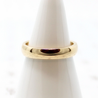 Smooth & Shiny 1950s Half Round Gold Band