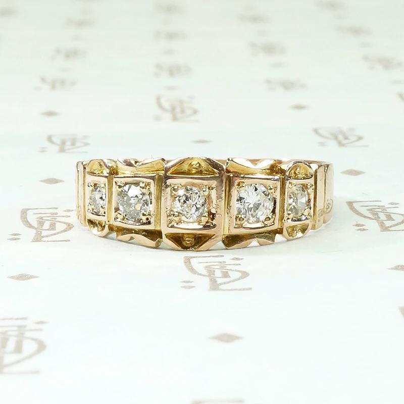 Decorative Diamond & 9ct English Gold Band