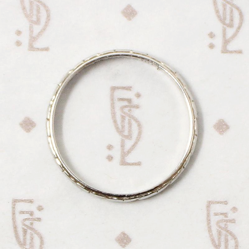 Geometric Arrow Patterned White Gold Band by Belais